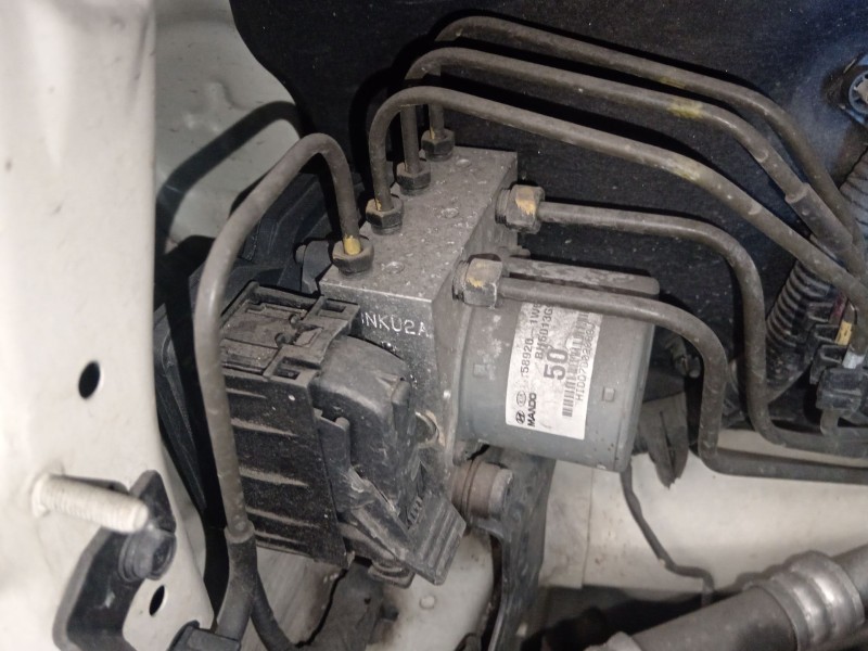 Recambio de abs para kia rio iii (ub) 1.2 cvvt referencia OEM IAM 589201W500 BH6013G900 