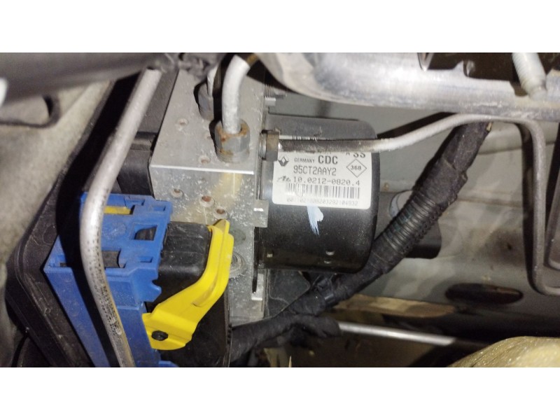 Recambio de abs para renault scénic iii (jz0/1_) 1.2 tce referencia OEM IAM 476602272R  