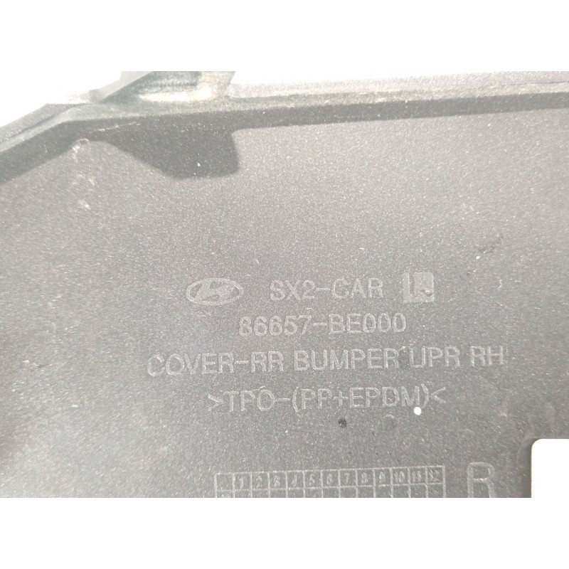 Recambio de aletin trasero derecho para hyundai kona (os, ose, osi) 1.6 gdi hybrid referencia OEM IAM 86657BE000  