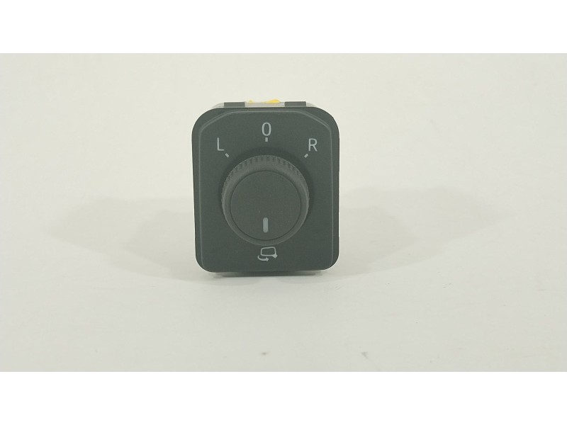 Recambio de mando retrovisor para seat ibiza (kj1) fr referencia OEM IAM 6F0959565  