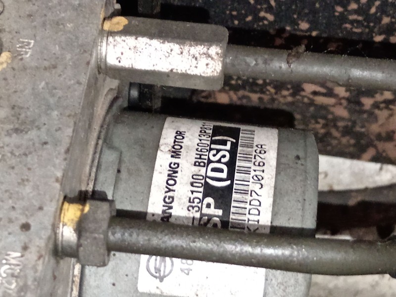Recambio de abs para ssangyong tivoli 1.6 xdi 160 referencia OEM IAM 4892035100 BH6013P811 