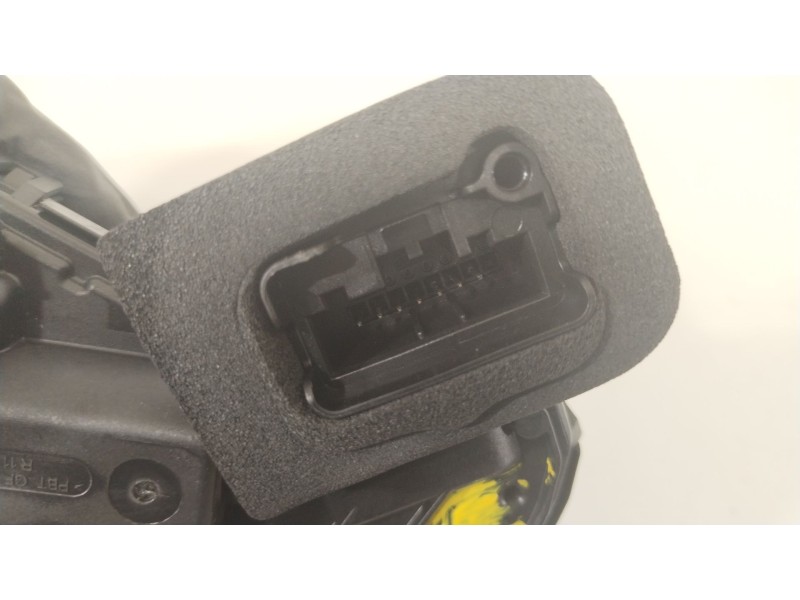 Recambio de cerradura puerta trasera derecha para seat ibiza (kj1) fr referencia OEM IAM 5TA839016P  