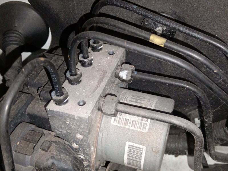 Recambio de abs para hyundai i20 ii (gb, ib) 1.4 crdi referencia OEM IAM 58900C8360  