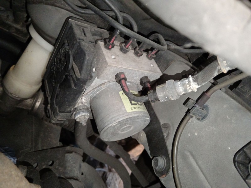 Recambio de abs para hyundai i30 (fd) 1.4 referencia OEM IAM 0265235333  