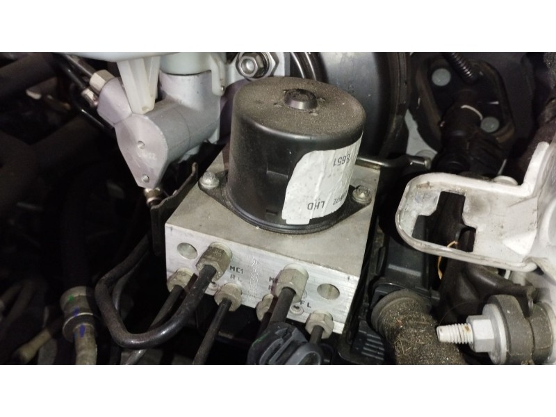 Recambio de abs para opel insignia a (g09) 2.0 cdti (68) referencia OEM IAM 13328651  