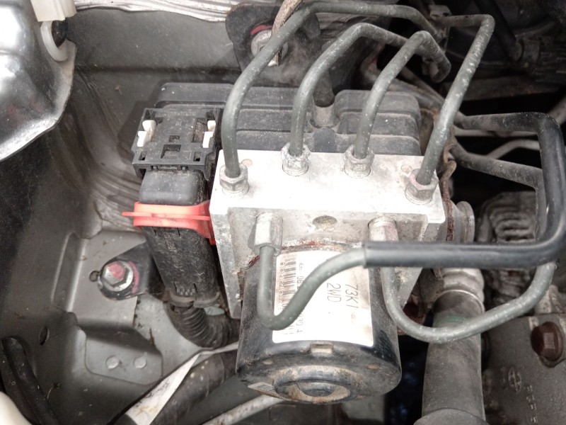 Recambio de abs para suzuki swift iii (mz, ez) 1.3 ddis (rs 413d) referencia OEM IAM 06210210304 5611062JA1000 