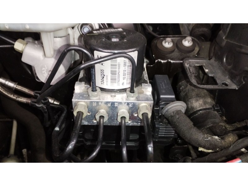 Recambio de abs para opel astra j sedán 1.7 cdti (69) referencia OEM IAM 13412555  
