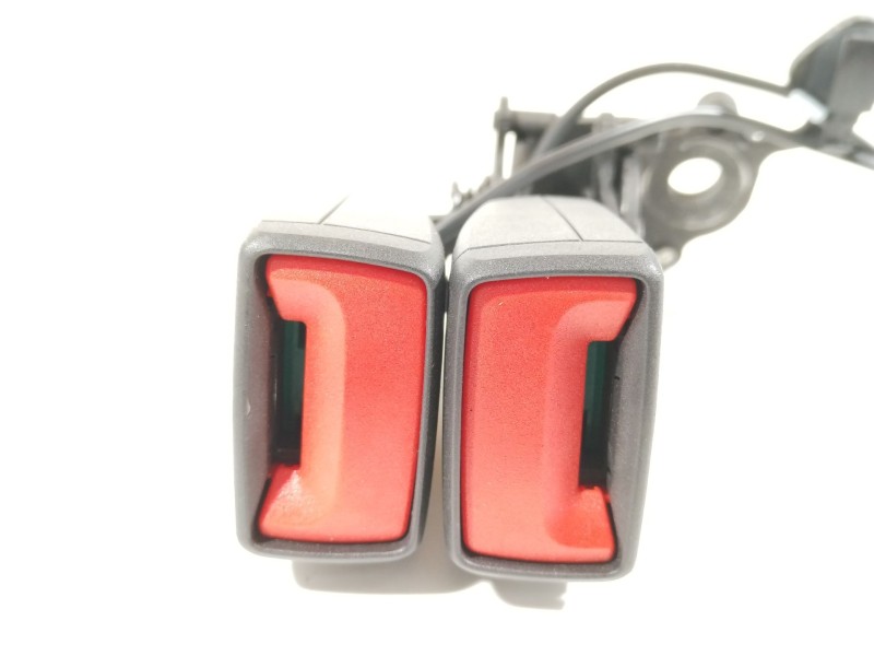 Recambio de enganche cinturon trasero central para cupra leon (kl1, ku1, kug) 2.0 tsi referencia OEM IAM 5FA857739  