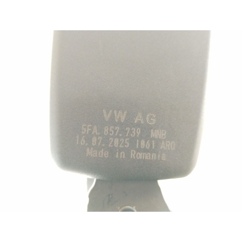Recambio de enganche cinturon trasero central para cupra leon (kl1, ku1, kug) 2.0 tsi referencia OEM IAM 5FA857739  