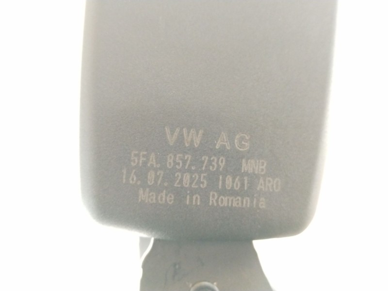 Recambio de enganche cinturon trasero central para cupra leon (kl1, ku1, kug) 2.0 tsi referencia OEM IAM 5FA857739  