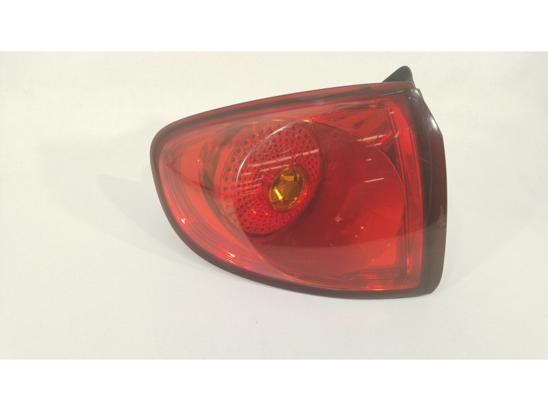 Recambio de piloto trasero izquierdo para seat altea (5p1) 2.0 tdi 16v referencia OEM IAM 5P0945111F  