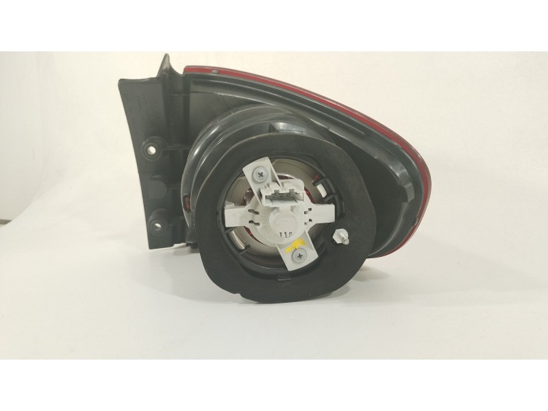 Recambio de piloto trasero izquierdo para seat altea (5p1) 2.0 tdi 16v referencia OEM IAM 5P0945111F  