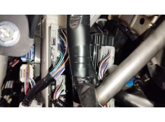 Recambio de caja reles / fusibles para toyota yaris (_p21_, _pa1_, _ph1_) 1.5 hybrid (mxph11) referencia OEM IAM 8273052R90  635