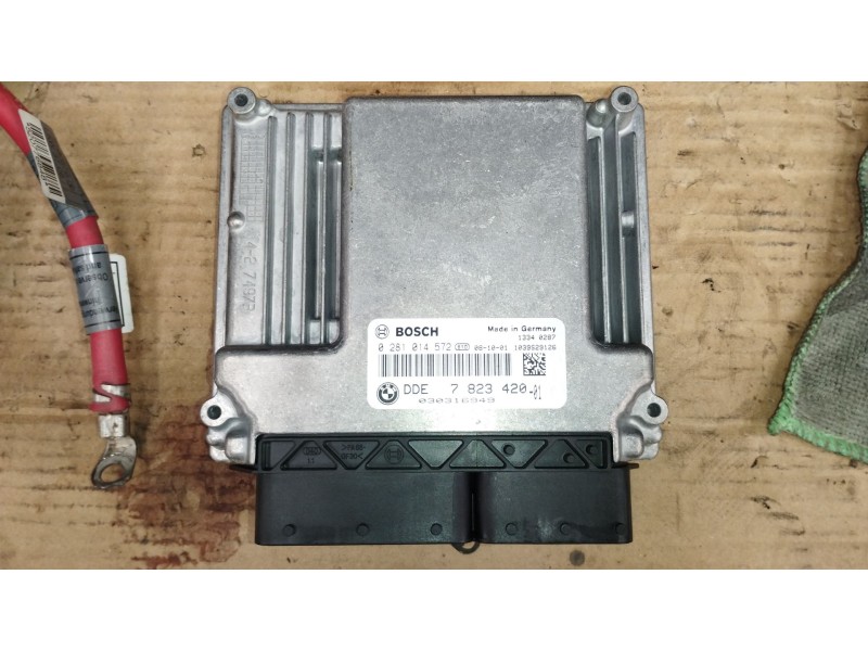 Recambio de centralita motor uce para bmw 1 (e87) 120 d referencia OEM IAM 7823420 0281014572 