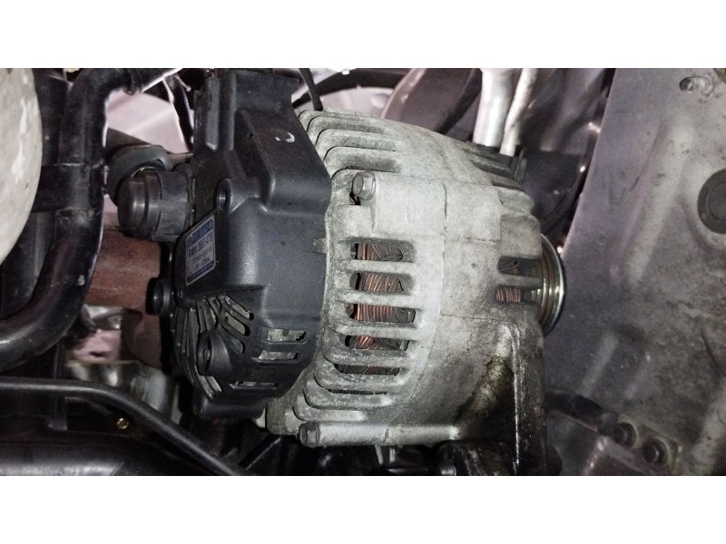 Recambio de alternador para hyundai i30 station wagon (fd) 1.6 crdi referencia OEM IAM 2655475  373002A110
