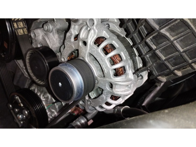 Recambio de alternador para volkswagen t-cross (c11, d31) 1.0 tsi referencia OEM IAM 04E903015H F000BL07EE 