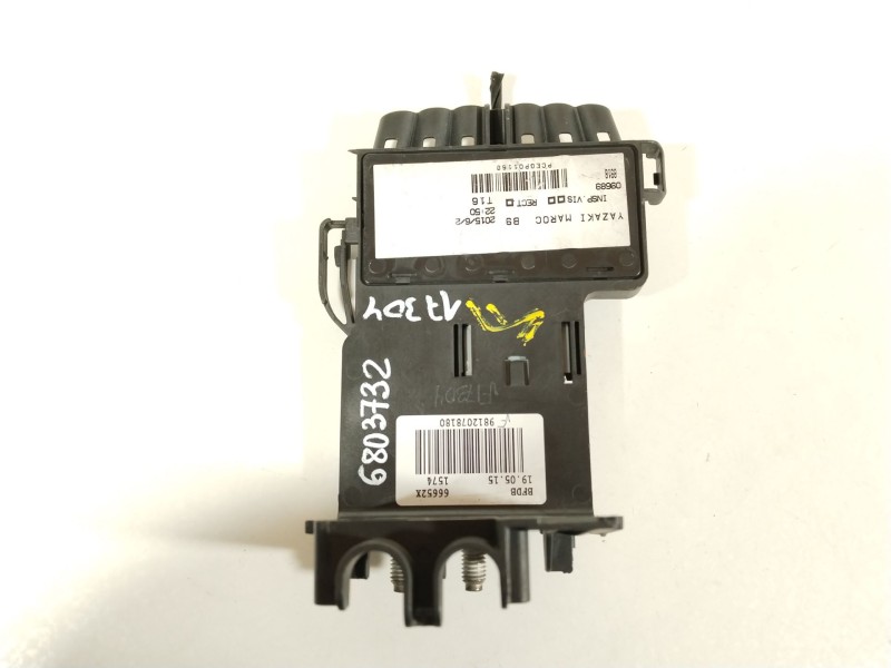 Recambio de caja reles / fusibles para peugeot partner furgoneta/monovolumen 1.6 hdi referencia OEM IAM 9812078180 66652X 