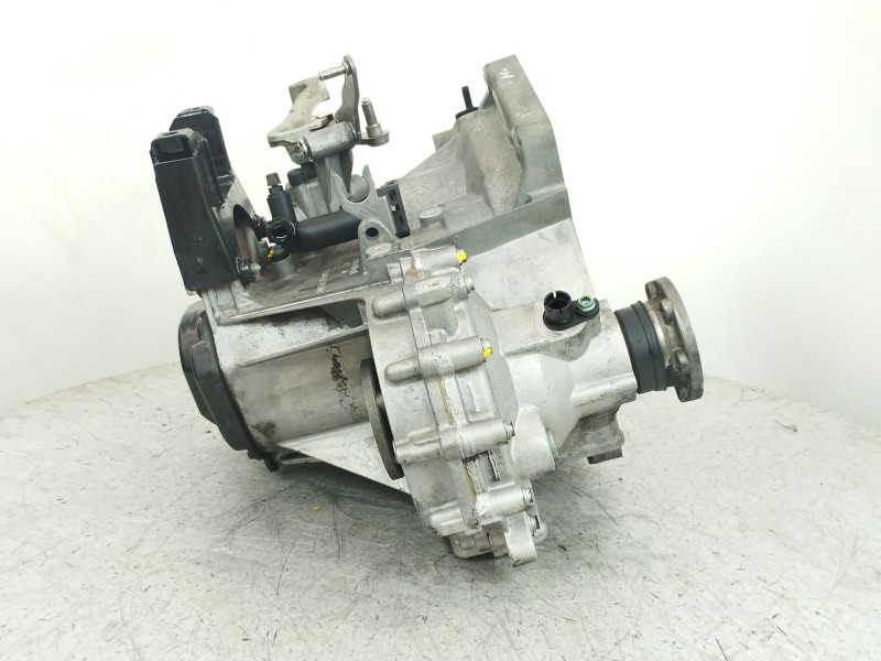 Recambio de caja cambios para volkswagen polo iv (9n_, 9a_) 1.4 tdi referencia OEM IAM HCS  