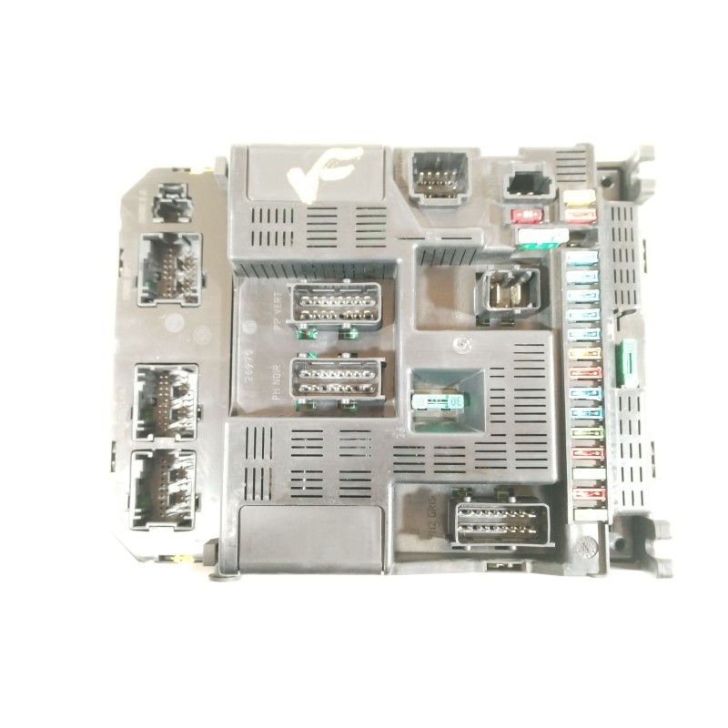 Recambio de caja reles / fusibles para peugeot 307 (3a/c) 1.6 16v referencia OEM IAM 9644098280 9636760580 BSIG0X00