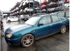 nissan primera hatchback (p11) del año 2000 2