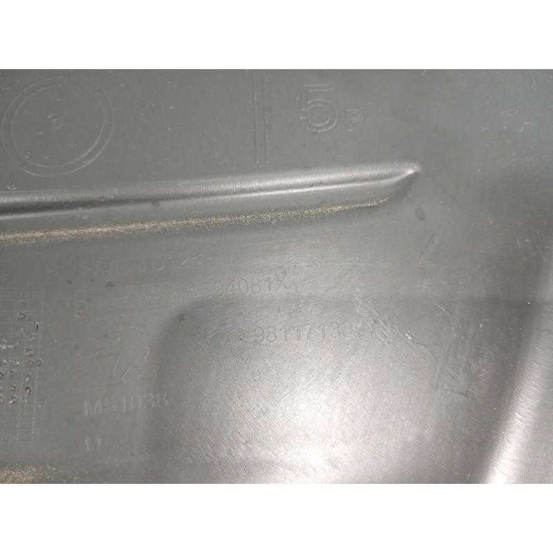 Recambio de rejilla paragolpes derecha para peugeot traveller autobús (v_) 2.0 bluehdi 145 referencia OEM IAM 9811713877 1594081