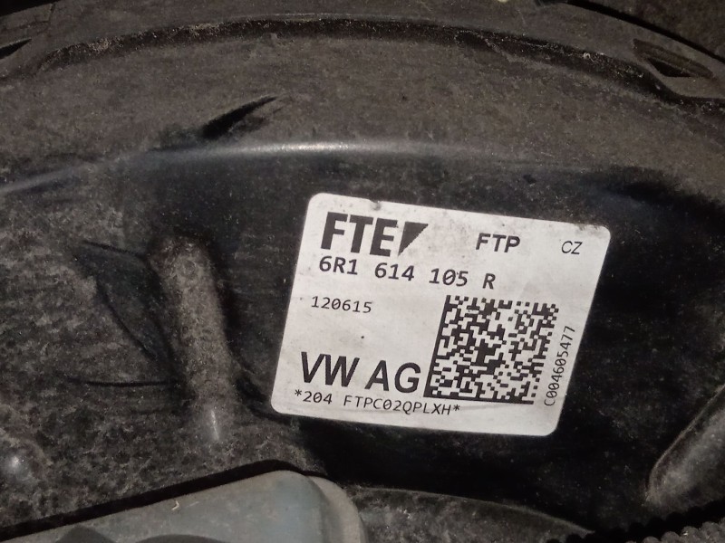 Recambio de servofreno para seat ibiza iv (6j5, 6p1) 1.0 referencia OEM IAM 6R1614105R  