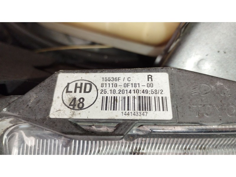 Recambio de faro derecho para toyota verso (_r2_) 1.6 d4-d (war20_) referencia OEM IAM 811100F181  