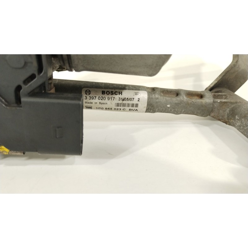 Recambio de motor limpia delantero para seat leon (1p1) 1.9 tdi referencia OEM IAM 1P0955023C 1P0955119B 0390241502