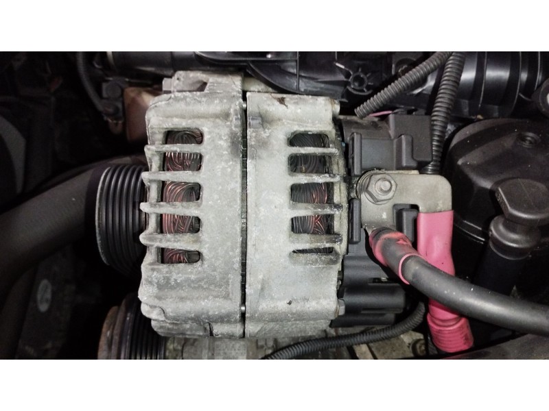Recambio de alternador para bmw 5 touring (e61) 520 d referencia OEM IAM 7802261AI04 7802261 FG18S019