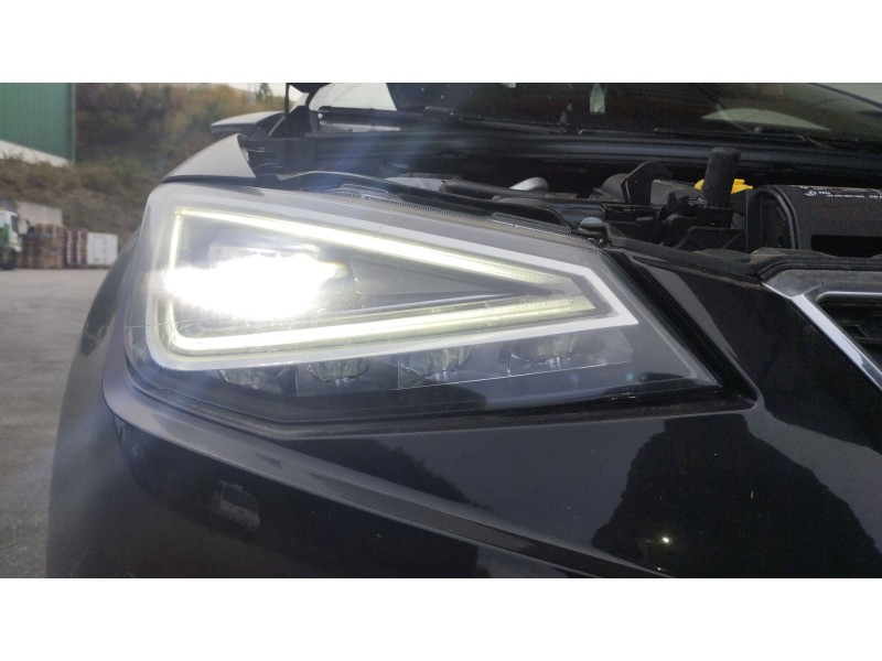 Recambio de faro derecho para seat ibiza (kj1) referencia OEM IAM 6F1941008F  