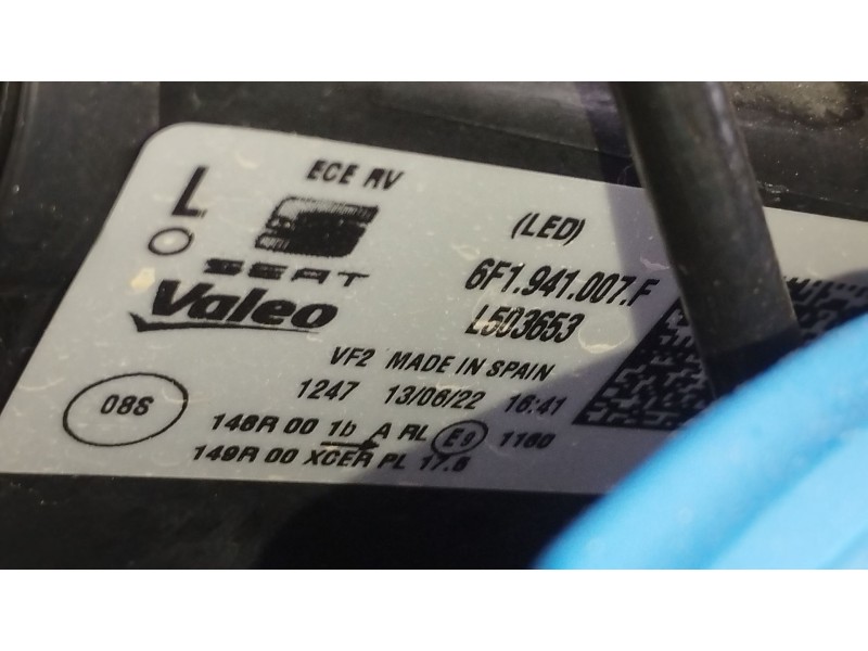 Recambio de faro izquierdo para seat arona fr referencia OEM IAM 6F1941007F  