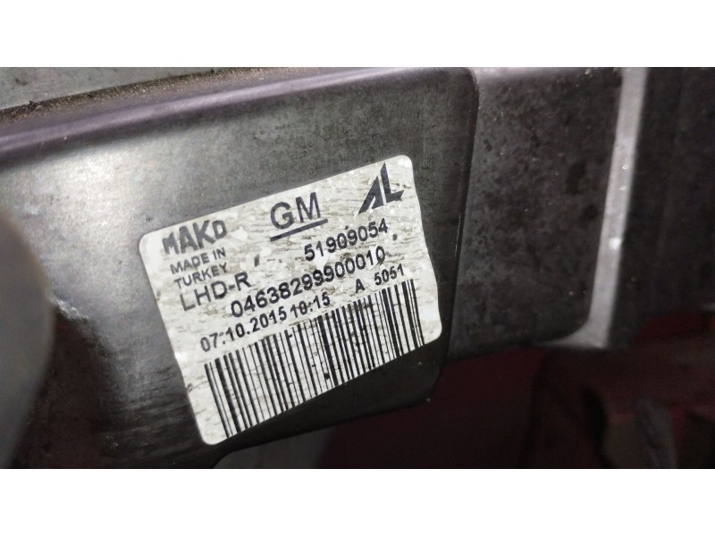 Recambio de faro derecho para opel combo furgoneta/monovolumen (x12) 1.3 cdti (b05) referencia OEM IAM 51909054  