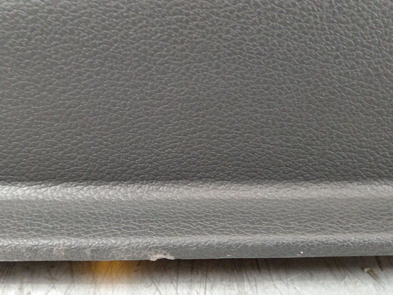 Recambio de guarnecido puerta delantera derecha para hyundai i30 (pde, pd, pden) 1.5 referencia OEM IAM 82302G4010  