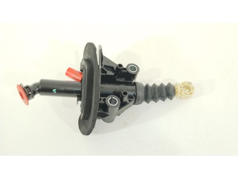 Recambio de bombin embrague para nissan qashqai iii (j12) 1.3 dig-t referencia OEM IAM 306106UB0A  
