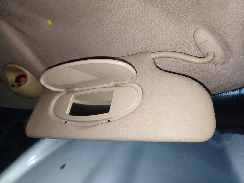 Recambio de parasol derecho para mini mini (r50, r53) one referencia OEM IAM 51167057466  