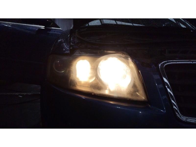 Recambio de faro derecho para audi a4 b6 descapotable (8h7) 2.4 referencia OEM IAM 8H0941004P  