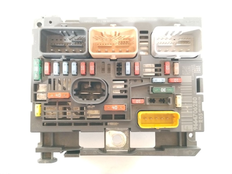 Recambio de caja reles / fusibles para peugeot 308 i (4a_, 4c_) 1.6 hdi referencia OEM IAM 9664706280 BSMR0200 