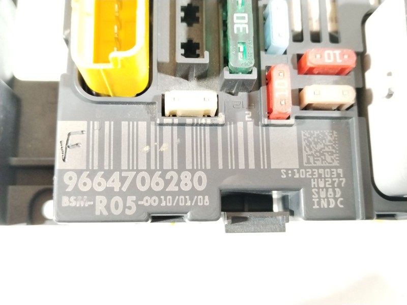 Recambio de caja reles / fusibles para peugeot 308 i (4a_, 4c_) 1.6 hdi referencia OEM IAM 9664706280 BSMR0200 