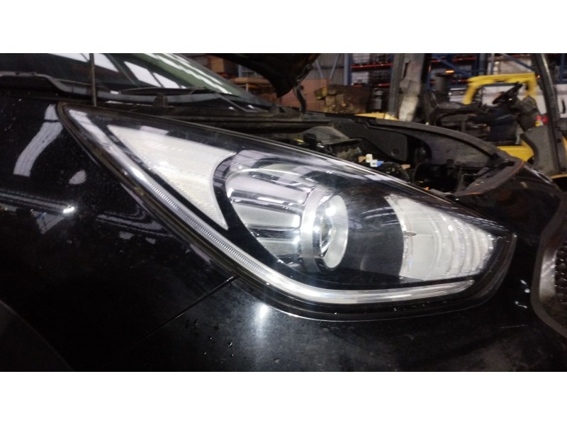 Recambio de faro derecho para kia niro i (de) 1.6 gdi hybrid referencia OEM IAM   