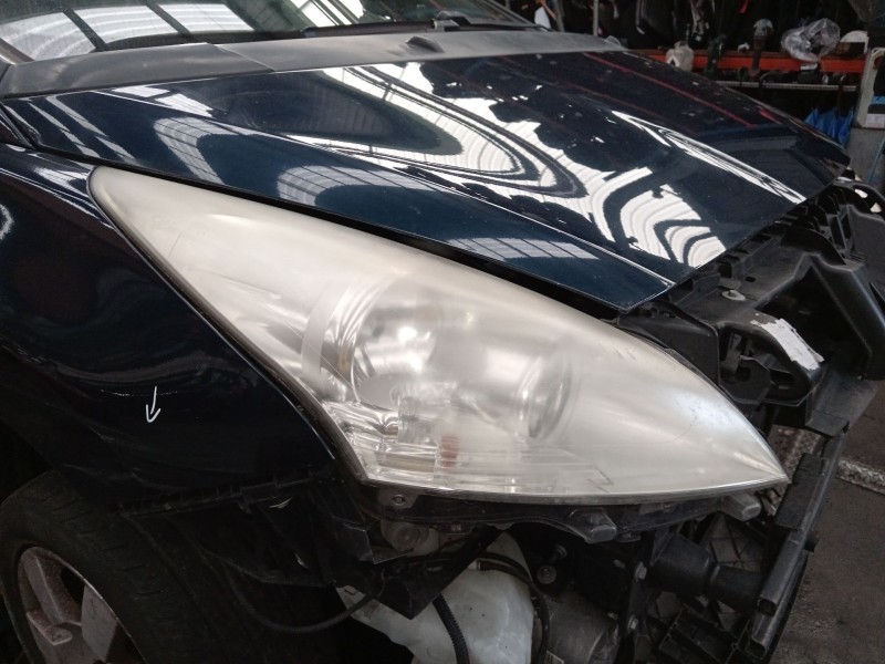 Recambio de faro derecho para peugeot 5008 (0u_, 0e_) 2.0 hdi 150 / bluehdi 150 referencia OEM IAM   