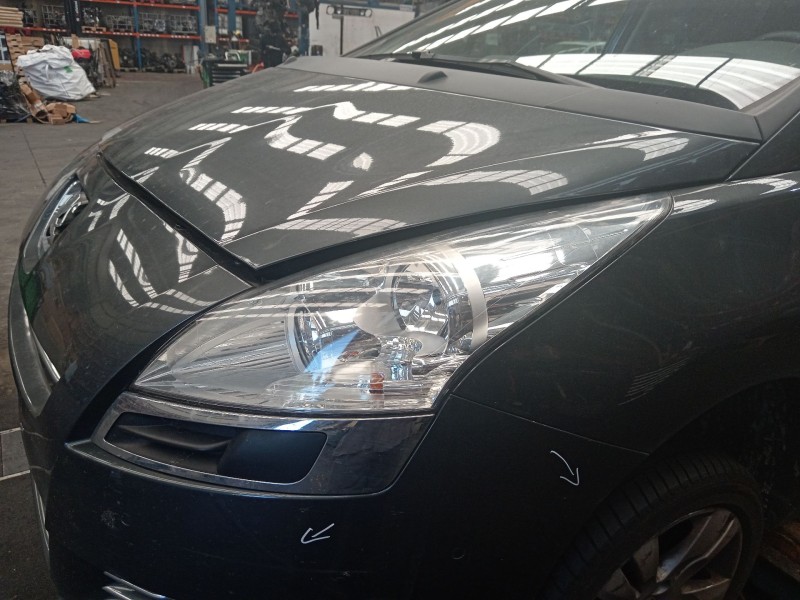Recambio de faro izquierdo para peugeot 5008 (0u_, 0e_) 1.6 hdi referencia OEM IAM   