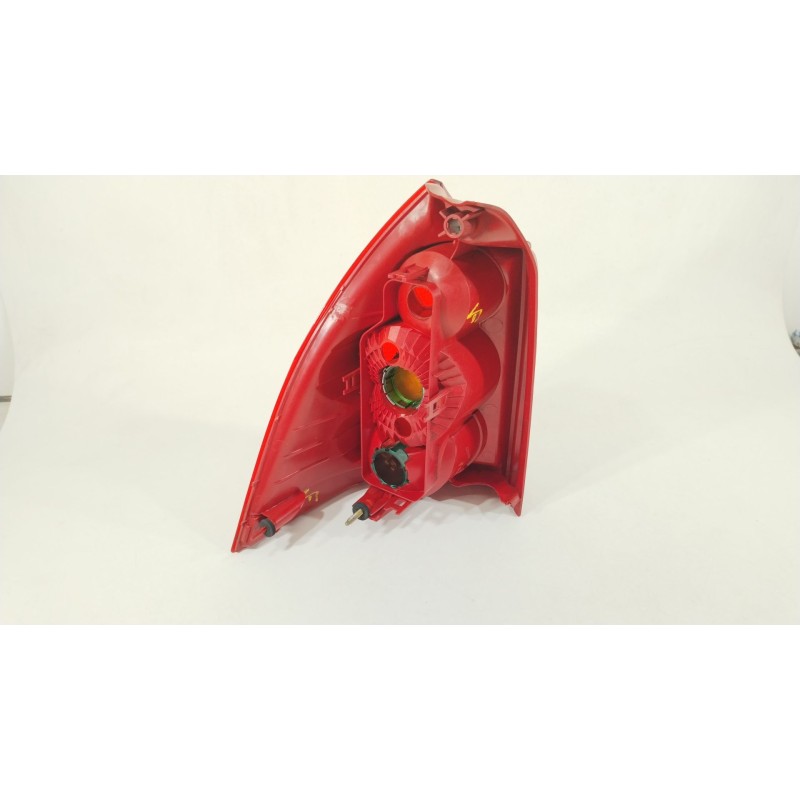 Recambio de piloto trasero derecho para peugeot 307 break (3e) 1.6 hdi 110 referencia OEM IAM 557684 6351X2 