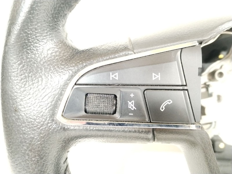 Recambio de volante para seat leon sc (5f5) style referencia OEM IAM 5F0419091L 5F0419091LV17 5F0919719B