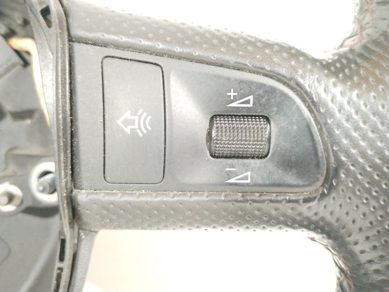 Recambio de volante para audi a3 sportback (8pa) 2.0 tdi 16v referencia OEM IAM 8P0419091ECURS 8P0419091E 