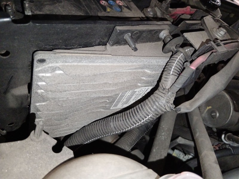 Recambio de centralita motor uce para dacia sandero (bs_) 1.5 dci referencia OEM IAM 8201002106 8201083336 