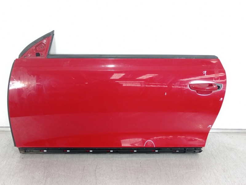 Recambio de puerta delantera izquierda para volkswagen scirocco (137) 1.4 tsi (118kw) referencia OEM IAM 1K8831055F  