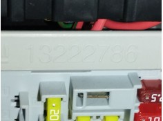 Recambio de caja reles / fusibles para chevrolet orlando (j309) 2.0 d referencia OEM IAM 13222786   2