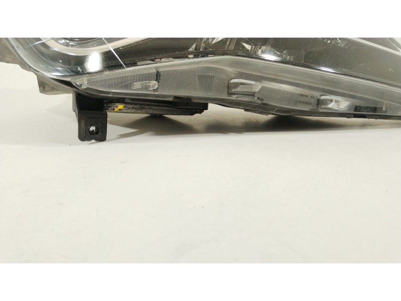 Recambio de faro derecho para seat leon st (5f8) 2.0 cupra referencia OEM IAM 5F1941008L 90100840 7P5941591AJ