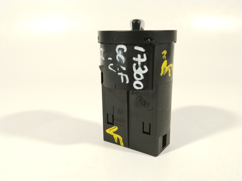 Recambio de mando luces para volkswagen golf iv (1j1) 1.9 tdi referencia OEM IAM 1C0941531A  