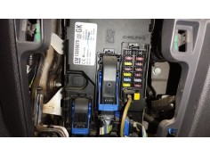 Recambio de caja reles / fusibles para opel corsa d (s07) 1.4 (l08, l68) referencia OEM IAM 13265078  